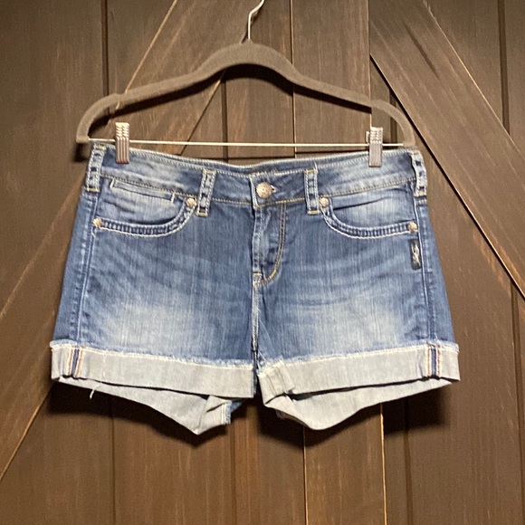 Silver Jeans Pants - Silver Size 29 Toni 3 1/2 jean shorts